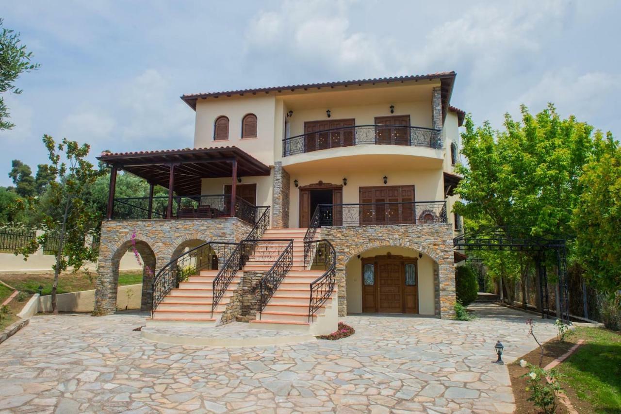 Villa Anna Nea Skioni Luaran gambar