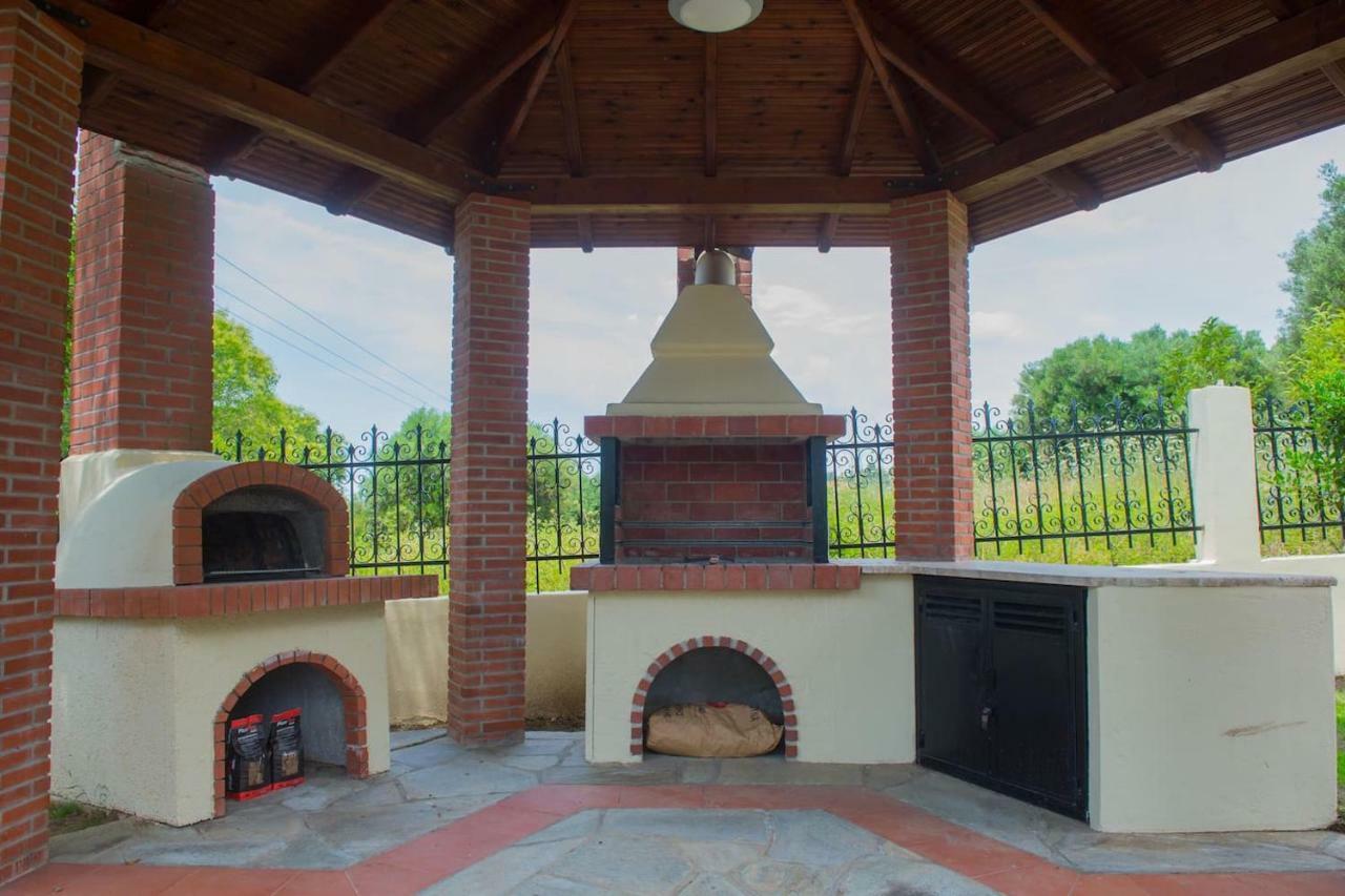 Villa Anna Nea Skioni Luaran gambar